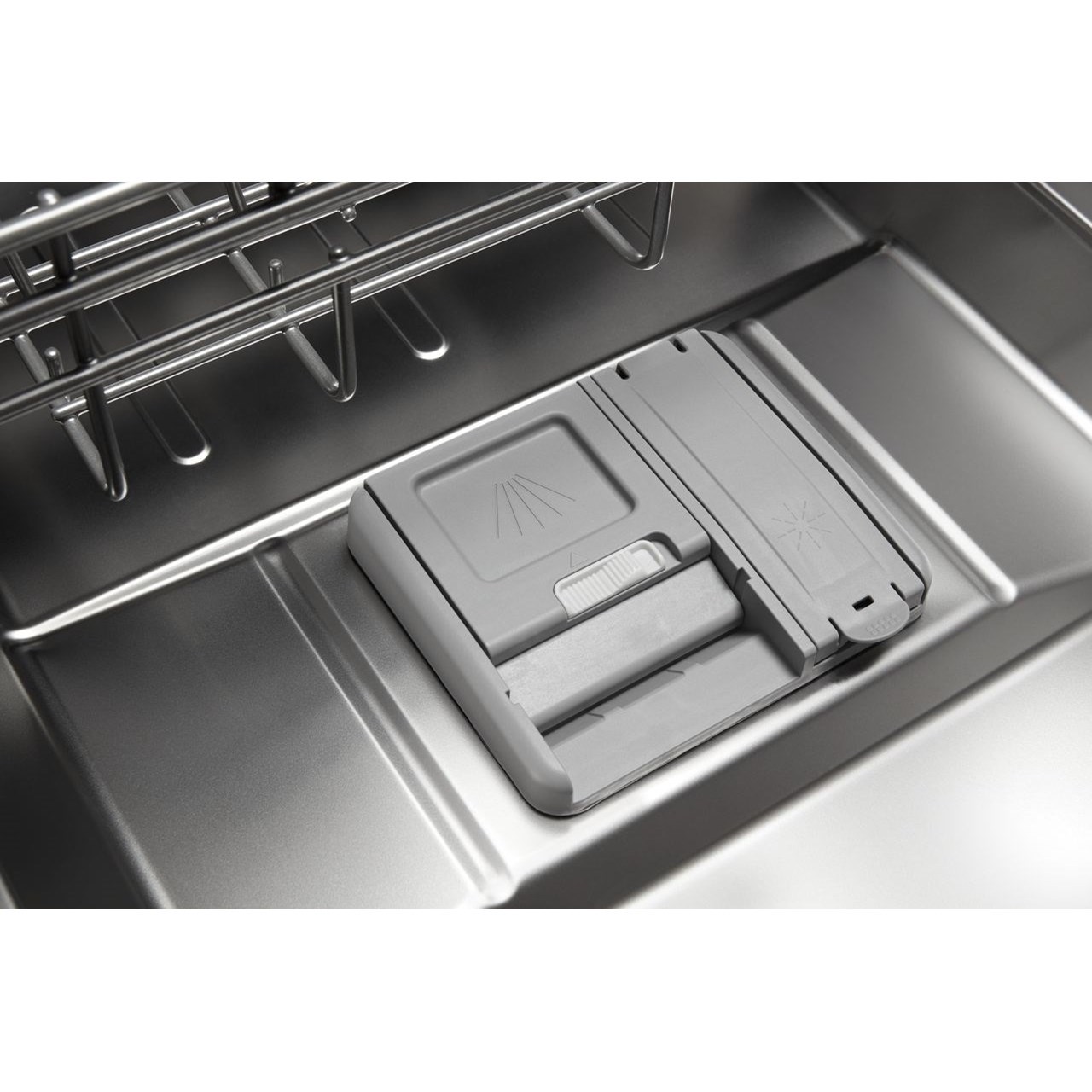 Whirlpool WDF550SAHB Quiet Dishwasher with Stainless Steel Tub